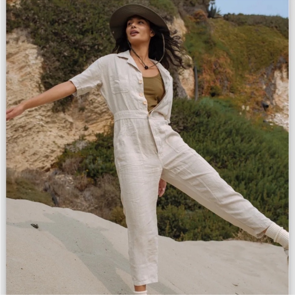 MATE The Label 100% Linen Jumpsuit Size Small Cream - Picture 2 of 8